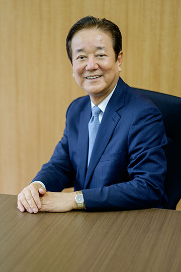 山田 昭